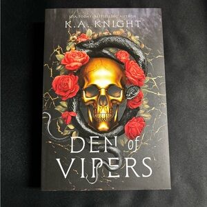 Den of vipers sprayed edges